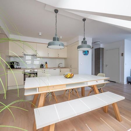 דארלובקו Apartament Holiday מראה חיצוני תמונה